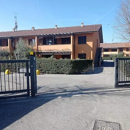 Blue, Relax Con Piscina E Garage Sirmione