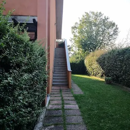 Blue, Relax Con Piscina E Garage Tatil Evi Sirmione